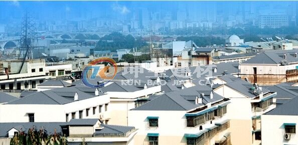 合成樹脂瓦質(zhì)輕承載力強，是平改坡的理想選擇